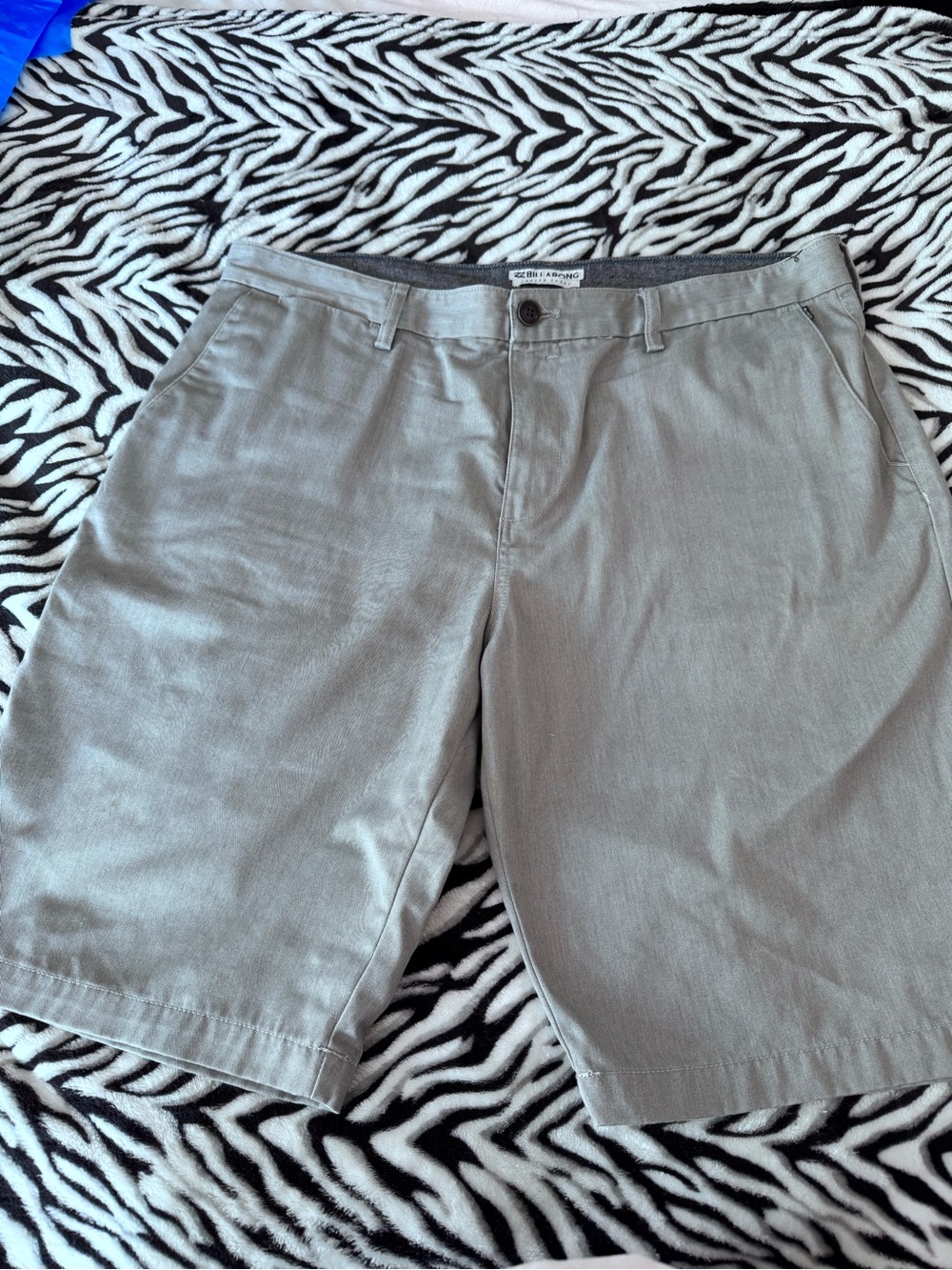 Billabong Men's Light Gray Flat Front Shorts